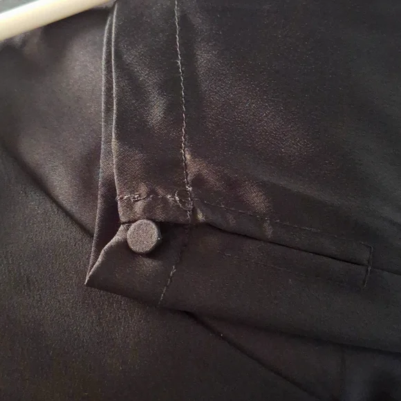 3/$20--J. Crew Black Button-Up Blouse, Cropped, Long Sleeves - Picture 11 of 14